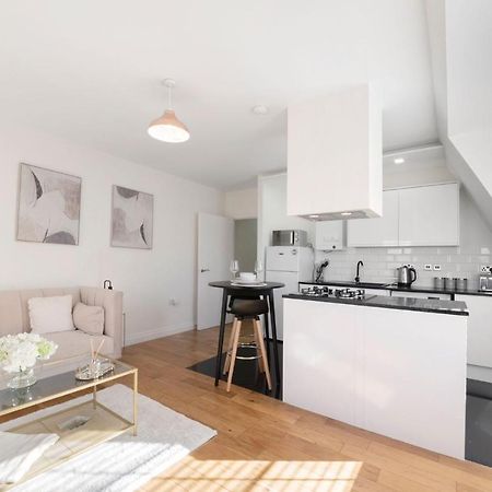 Spacious One Bed Loft Apartment Birchanger Екстер'єр фото
